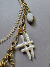 Load image into Gallery viewer, Necklace 3900