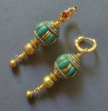 Load image into Gallery viewer, Earrings 1805