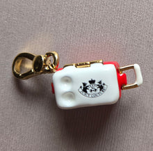 Load image into Gallery viewer, Pendant 1302