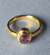 Load image into Gallery viewer, Ring 1123 size 6.5