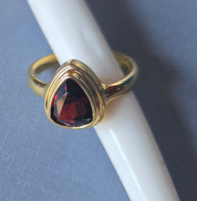 Load image into Gallery viewer, Ring 1112 size 6