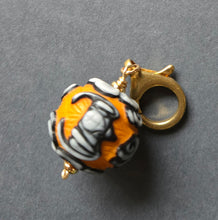 Load image into Gallery viewer, Pendant 1329