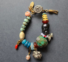 Load image into Gallery viewer, Bracelet 6070
