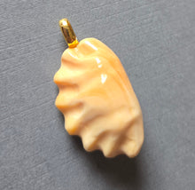 Load image into Gallery viewer, Pendant 1604