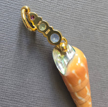 Load image into Gallery viewer, Pendant 1702