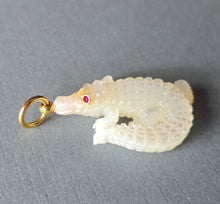 Load image into Gallery viewer, Pendant 1627