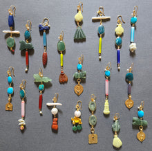 Load image into Gallery viewer, Earrings 1882