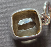 Load image into Gallery viewer, Pendant 1584