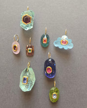 Load image into Gallery viewer, Pendant 1592