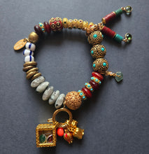 Load image into Gallery viewer, Bracelet 6100