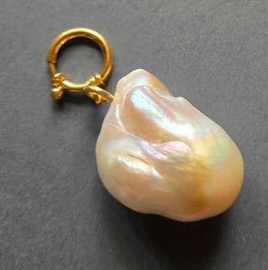 Pendant 1388