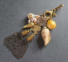 Load image into Gallery viewer, Pendant 1439