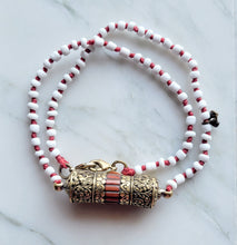 Load image into Gallery viewer, Necklace 1923