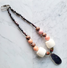 Load image into Gallery viewer, Necklace 2070