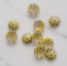 Load image into Gallery viewer, Bead 1044
