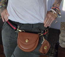 Load image into Gallery viewer, Vintage Purse 1003