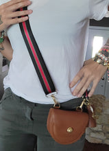 Load image into Gallery viewer, Vintage Purse 1003