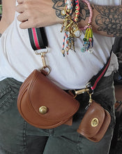Load image into Gallery viewer, Vintage Purse 1003