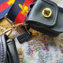 Load image into Gallery viewer, Vintage Purse 1004