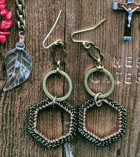 Load image into Gallery viewer, Earrings 1013