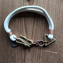 Load image into Gallery viewer, Bracelet 1106