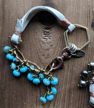 Load image into Gallery viewer, Bracelet 1107