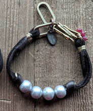 Load image into Gallery viewer, Bracelet 1112