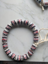 Load image into Gallery viewer, Tradebeads 1035