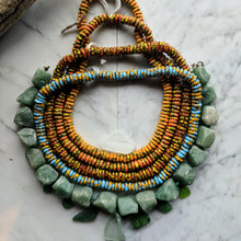 Load image into Gallery viewer, Tradebeads 1042