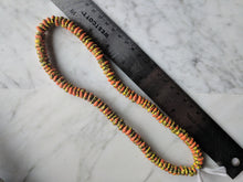 Load image into Gallery viewer, Tradebeads 1044