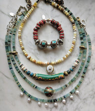 Load image into Gallery viewer, Bracelet 1310