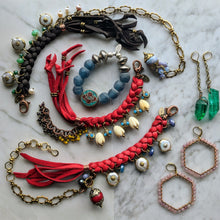Load image into Gallery viewer, Bracelet 1313