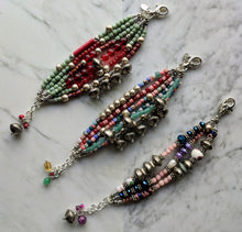 Load image into Gallery viewer, Bracelet 1451