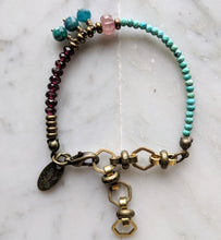 Load image into Gallery viewer, Bracelet 1501