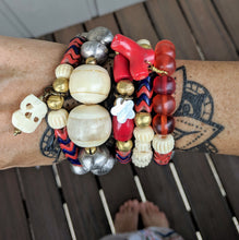 Load image into Gallery viewer, Bracelet 1535