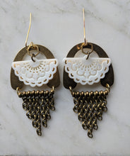 Load image into Gallery viewer, Earrings 1090
