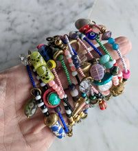 Load image into Gallery viewer, Bracelet 1701
