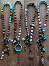 Load image into Gallery viewer, Necklace 1072
