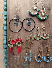 Load image into Gallery viewer, Earrings 1005