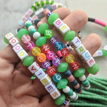 Load image into Gallery viewer, Bracelet 1941