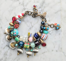 Load image into Gallery viewer, Bracelet 2004
