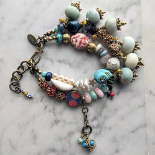Load image into Gallery viewer, Bracelet 2009