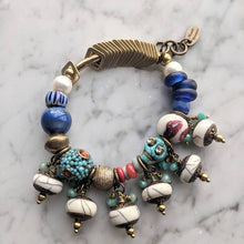 Load image into Gallery viewer, Bracelet 2010