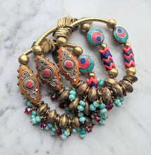 Load image into Gallery viewer, Bracelet 2022