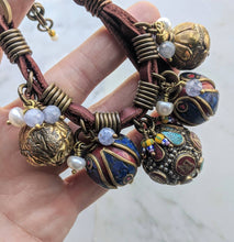 Load image into Gallery viewer, Bracelet 2025