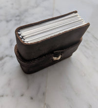 Load image into Gallery viewer, Book 1013