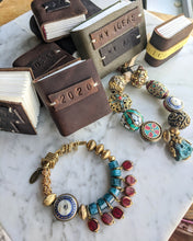 Load image into Gallery viewer, Bracelet 2030