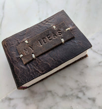 Load image into Gallery viewer, Book 1021