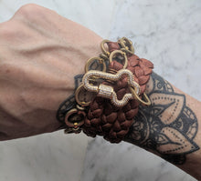 Load image into Gallery viewer, Bracelet 2035