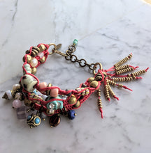 Load image into Gallery viewer, Bracelet 2033